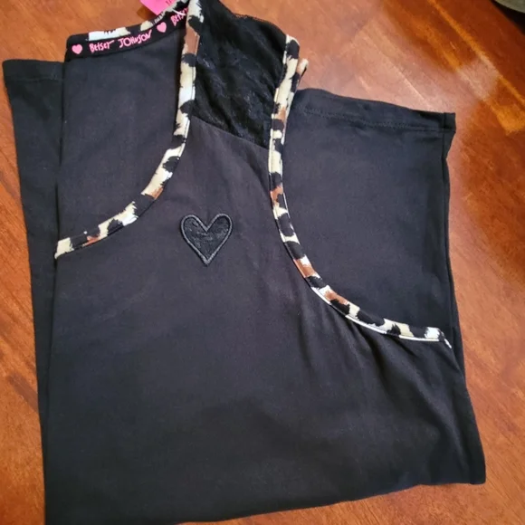 NWT Betsy Johnson Black Tank Top with Lace Detail on Shoulders Sz. L - Picture 3 of 5